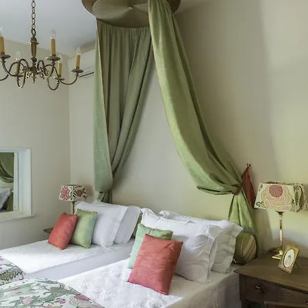 Semesterbostad L' Insolita *